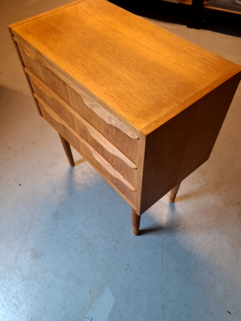 Lille kommode 3 skuffer